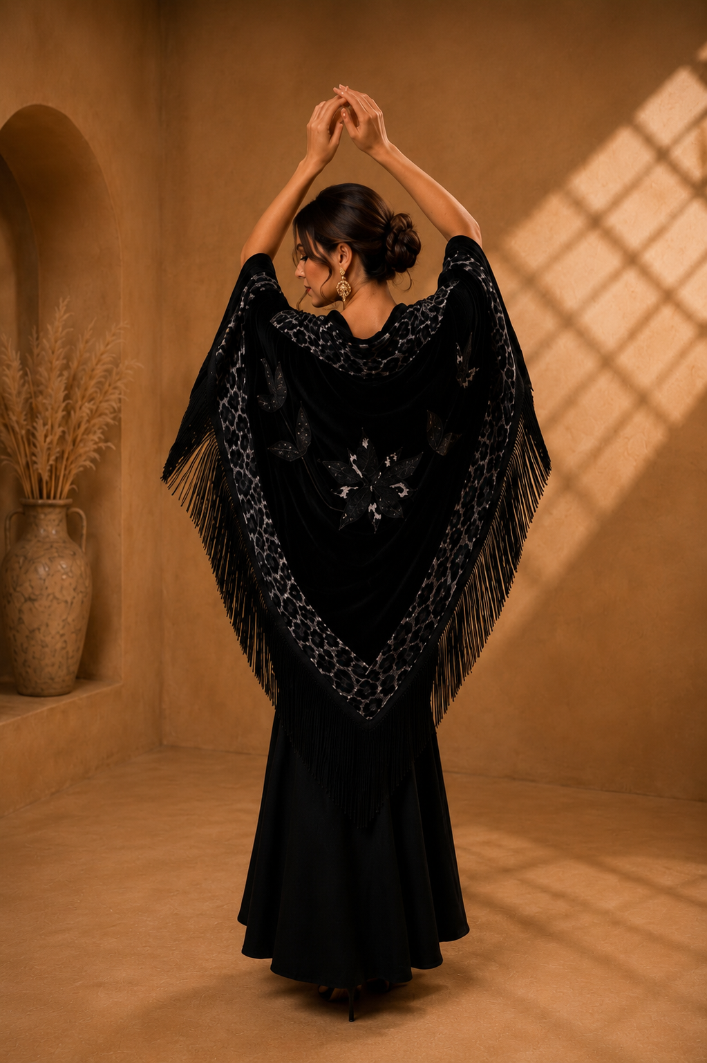 Leopard Aplique Velvet Black Shawl