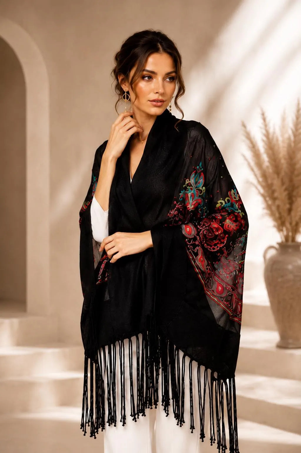 Bohem Embroidered Fringe Shawl